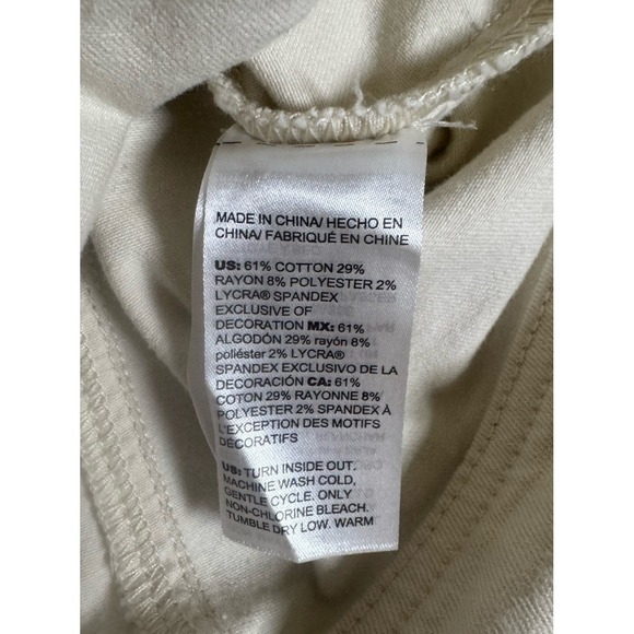 Chico's Women's Size 2  12 White Floral Embroidered Cotton Denim Button Jacket - Picture 5 of 6